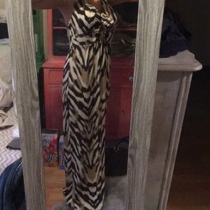 New York & Co animal print halter maxi xl